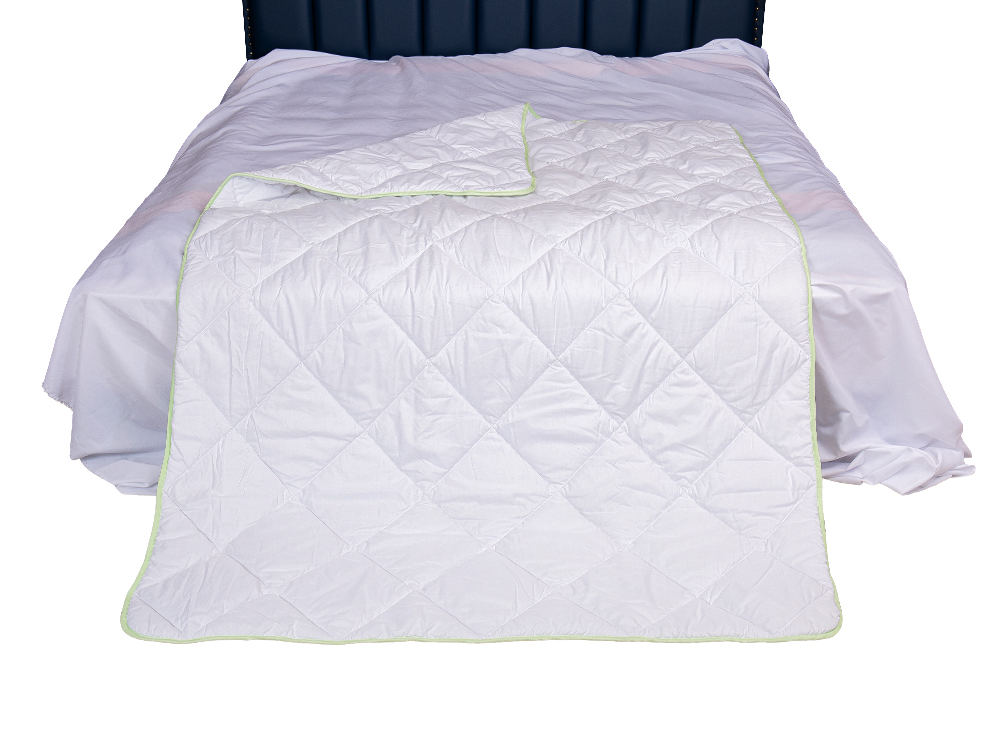 Aloe Vera ošetřená polyesterová přikrývka