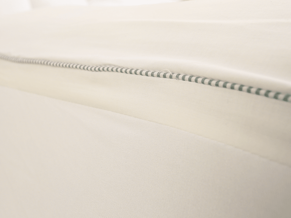 Extra silné pohodlné polyesterové ochránce matrace